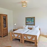 4 By Interhome Fellen (Rhein-Hunsruck-Kreis)