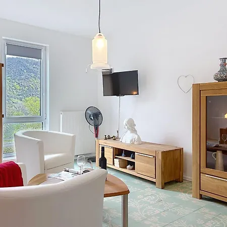 4 By Interhome